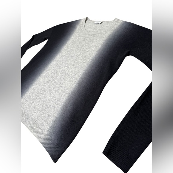 VINCE Vertical Dip Dye Sweater Crew Neck Long Sleeve Wool Cashmere Sz XXS - Picture 4 of 9
